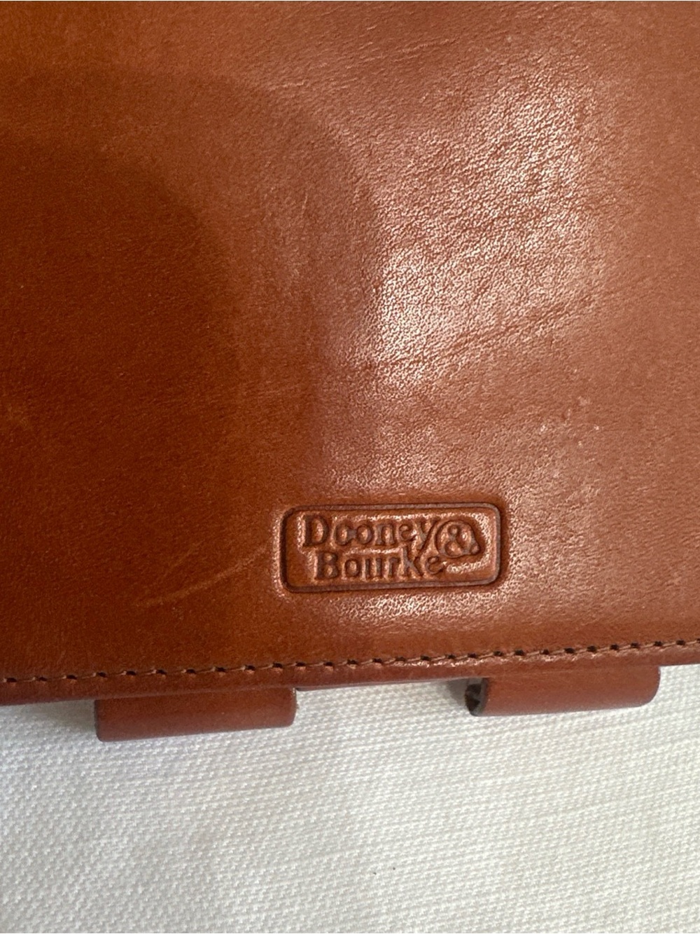 Dooney & Bourke Tan Pebbled Leather checkbook Wallet - Picture 6 of 13